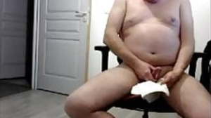 Daddy cums on cam