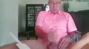 Daddy with toy