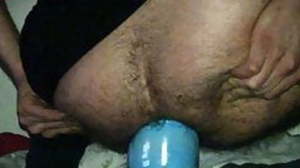 GIANT HOME MADE DILDO TOY DEEP IN ASS