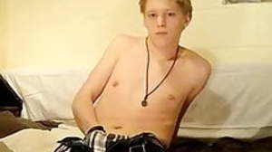 Spoiled twink strips on camera to masturbate
