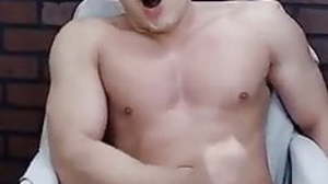 Gung-ho boy cam jerking withdraw