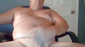 Daddy cums on cam