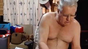 Daddy cums  on cam