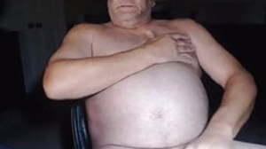 Daddy cums on cam