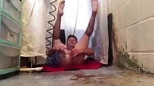 EXTREME ENEMAS AND PISSING