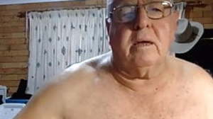 Daddy cums on cam