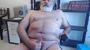 Paterfamilias daddy cum on cam 88