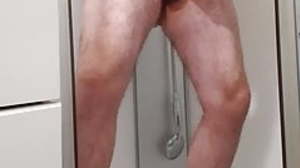 I shave my hairy dick and my fat arse