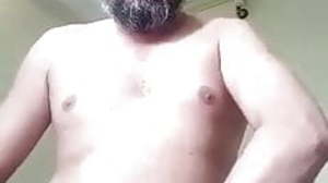 Pakistani desi dady Cuming Lonly Fun Handjob