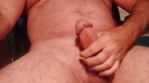 Beefy dad huge creamy cumshot