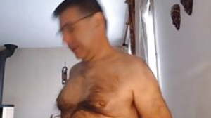 Prudish daddy's show on cam