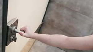 Risky Masturbation in the Gym at one's disposal