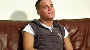 UK amateur Alex S is interviewed before jerking