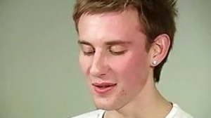 Hot UK lad Aiden gets sticky facial from his inked