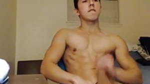 Cute Muscle Hunk on Webcam 5