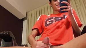 Chap-fallen twink Tommy Ameal masturbates in
