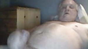 Daddy cums on cam