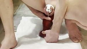 Intense pleasure everywhere a hilt dildo (Topped