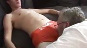 UK Yng Twink Fucked by Older Daddy