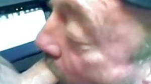 Young baffle sucked off by older coworker