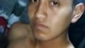 Rico Chakal mexicano posando