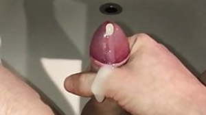 Solo Cumshot forth slo-mo